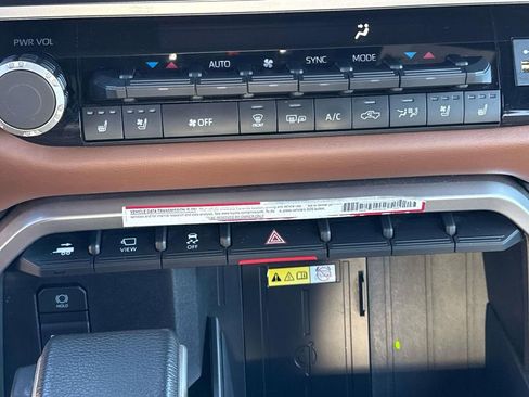 Used 2022 Toyota Tundra 1794 Edition image 27