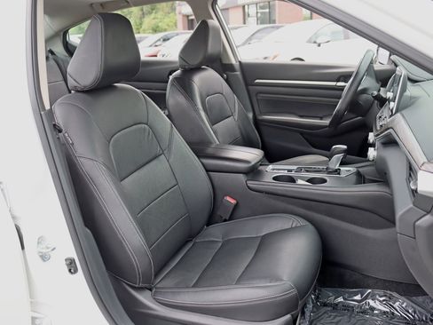 Used 2019 Nissan Altima 2.5 Platinum AWD/4WD image 28