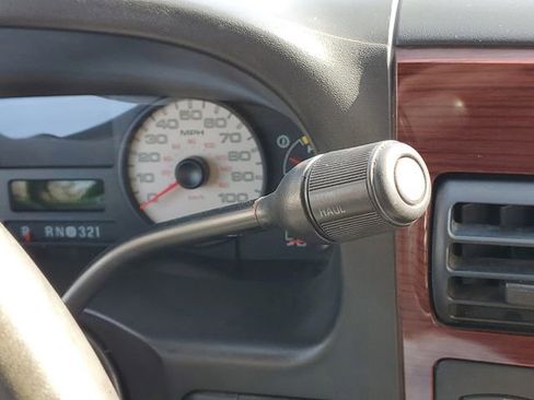 Used 2006 Ford F250 Lariat image 20