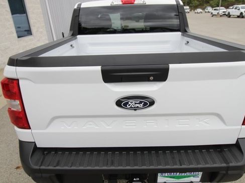 New 2025 Ford Maverick XL w/ Equipment Group 101A image 10