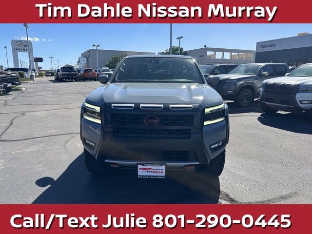 Used 2025 Nissan Frontier PRO-4X AWD/4WD image 4