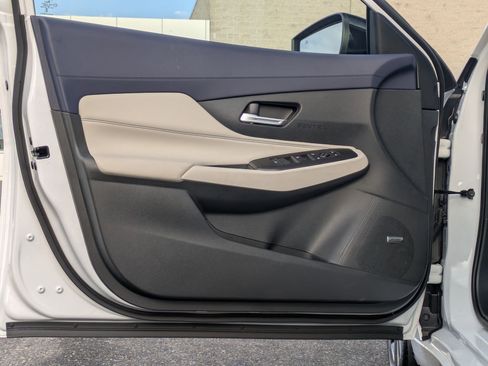 New 2026 Nissan Sentra SL w/ Floor Mat Package FWD image 11