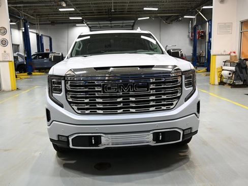 New 2026 GMC Sierra 1500 Denali image 2