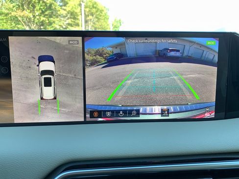 New 2026 Nissan Armada Platinum image 14