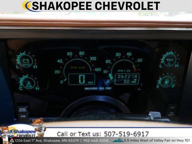 Used 1990 Buick Reatta Convertible FWD image 28