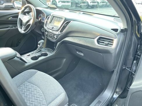 Certified 2023 Chevrolet Equinox LT AWD/4WD image 27