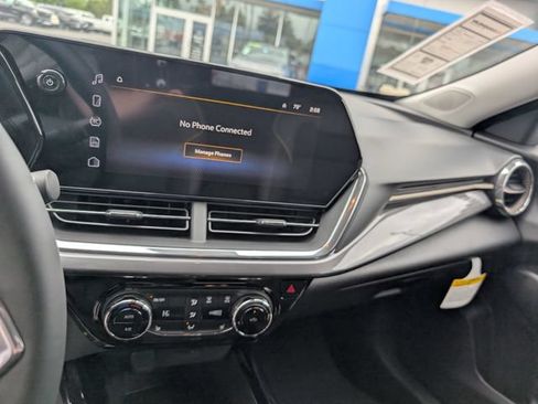 New 2026 Chevrolet Trax ACTIV w/ Driver Confidence Package FWD image 21