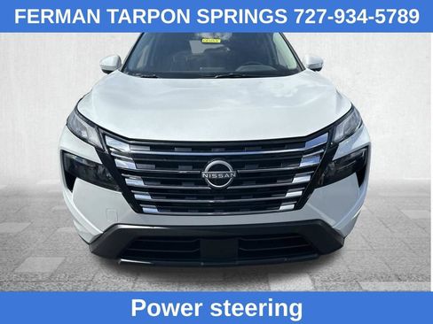 Used 2025 Nissan Rogue SV FWD image 10