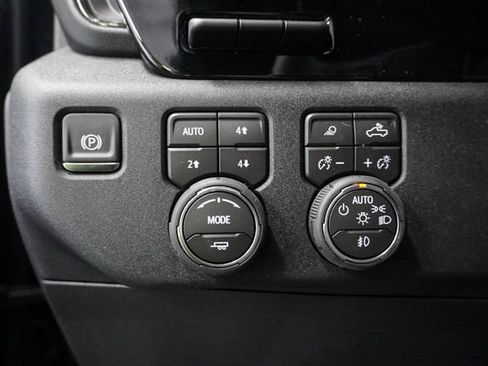 New 2026 Chevrolet Silverado 2500 ZR2 AWD/4WD image 11