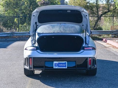 Used 2024 Hyundai Ioniq 6 Limited image 7