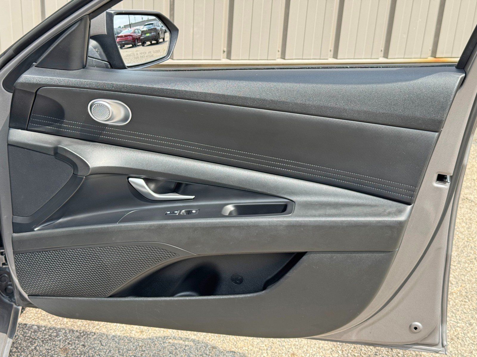 Used 2022 Hyundai Elantra Blue FWD image 37