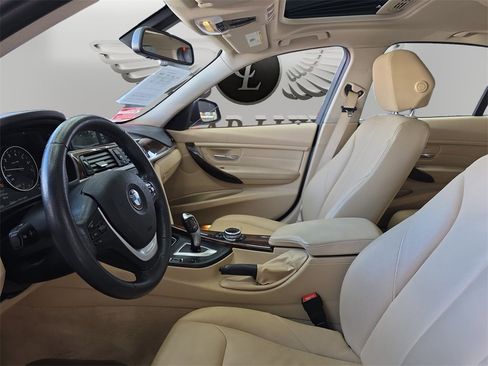 Used 2014 BMW 328i 328i image 9
