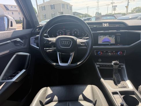 Used 2020 Audi Q3 2.0T Premium AWD/4WD image 21