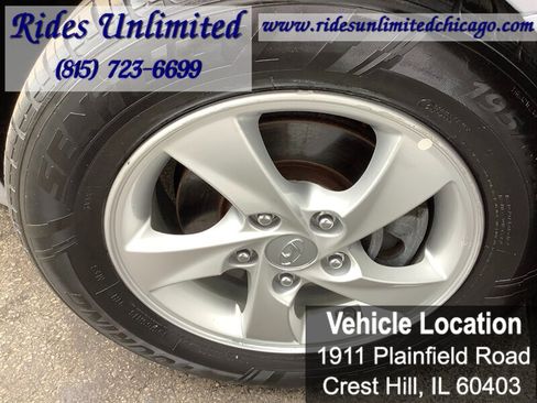Used 2015 Hyundai Elantra SE FWD image 36