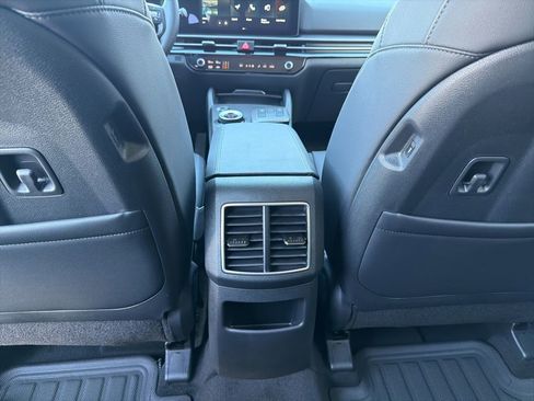 New 2026 Kia Sportage EX image 22