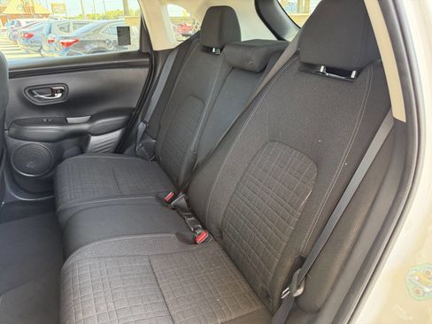 Used 2023 Honda HR-V LX image 13