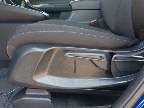 Used 2023 Honda CR-V LX image 26