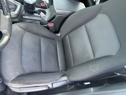 Used 2018 Hyundai Elantra Value Edition FWD image 11