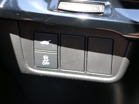 Used 2025 Honda CR-V EX-L image 22