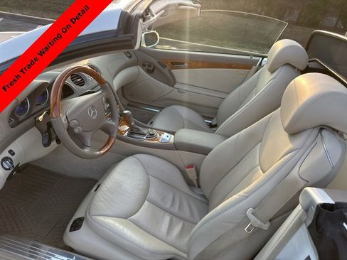Used 2008 Mercedes-Benz SL 550 image 5