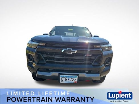 Used 2023 Chevrolet Colorado Z71 w/ Z71 Convenience Package 2 AWD/4WD image 11
