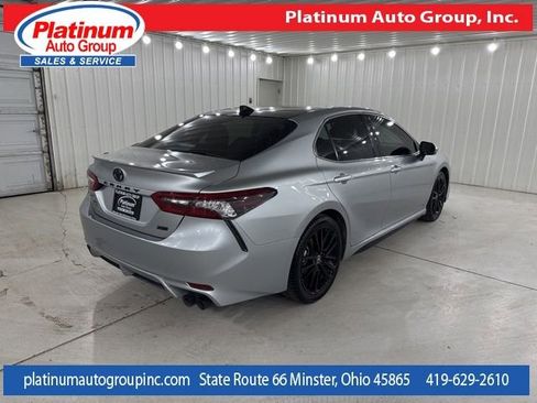 Used 2021 Toyota Camry XSE FWD image 5