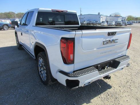New 2026 GMC Sierra 1500 Denali Ultimate AWD/4WD image 9
