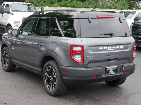 Used 2021 Ford Bronco Sport Outer Banks w/ Outer Banks Package AWD/4WD image 9
