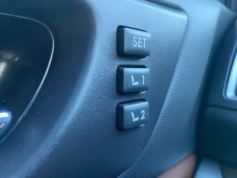 Used 2017 Subaru Outback 3.6R Touring image 18