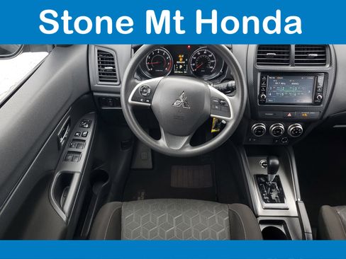 Used 2023 Mitsubishi Outlander Sport image 16