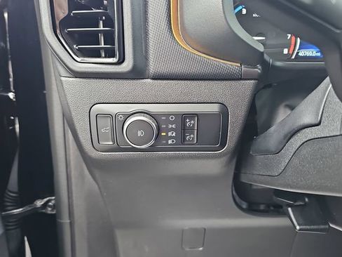 Used 2023 Ford Bronco Sport Badlands AWD/4WD image 37