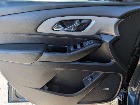 Used 2020 Chevrolet Traverse RS w/ LPO, Floor Liner Package image 16
