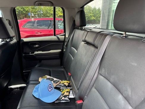 Used 2017 Honda Ridgeline RTL image 9