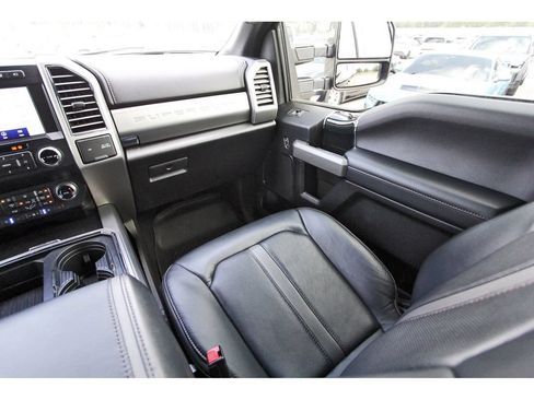 Used 2020 Ford F250 Platinum AWD/4WD image 13