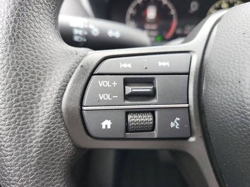New 2026 Honda HR-V LX image 28