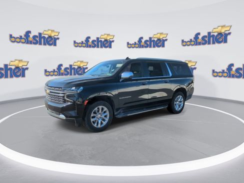 Certified 2024 Chevrolet Suburban Premier w/ Premium Package image 4