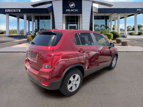 Used 2021 Chevrolet Trax LS w/ Tint and Cruise Package FWD image 2