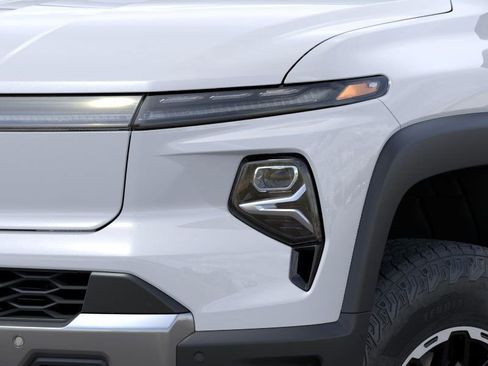 New 2026 Chevrolet Silverado EV Trail Boss image 10