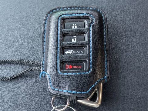 Used 2022 Lexus RX 350 F Sport w/ Accessory Package image 40