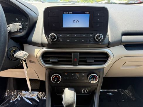 Used 2020 Ford EcoSport S AWD/4WD image 12