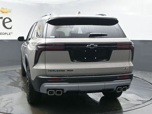 New 2026 Chevrolet Traverse Z71 w/ Driver Confidence Package image 14