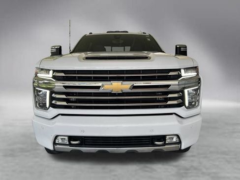 Used 2021 Chevrolet Silverado 2500 High Country w/ Z71 Off-Road Package AWD/4WD image 15
