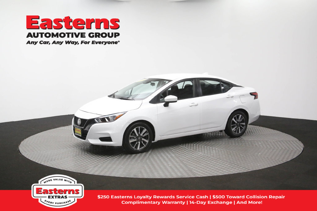 Used 2022 Nissan Versa SV FWD image 59