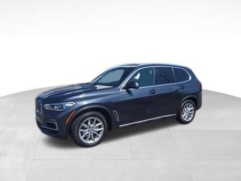 Used 2019 BMW X5 xDrive40i w/ Executive Package AWD/4WD image 1