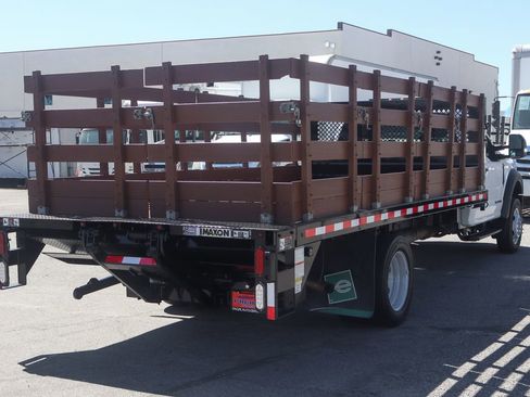 Used 2021 Ford F550 XLT image 11