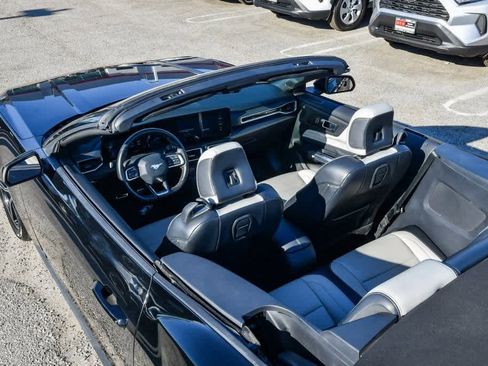 Used 2024 Ford Mustang Premium image 39