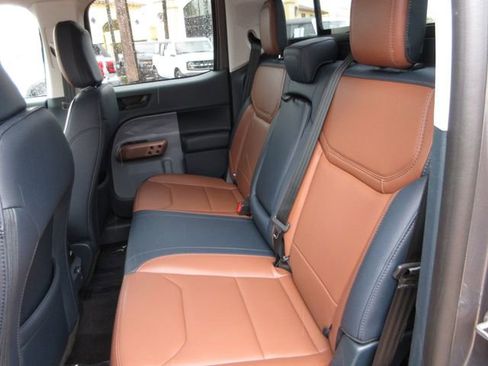 Certified 2023 Ford Maverick Lariat w/ Lariat Luxury Package image 25