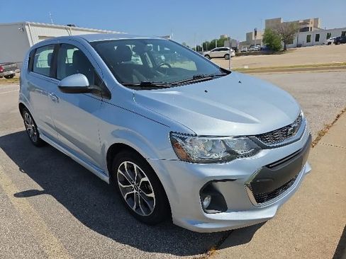 Used 2018 Chevrolet Sonic LT FWD image 7
