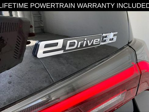 Used 2023 BMW i4 eDrive35 RWD image 40