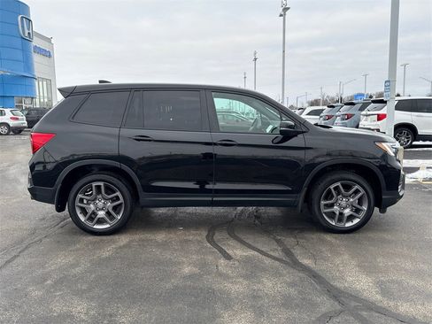 Certified 2023 Honda Passport EX-L image 10